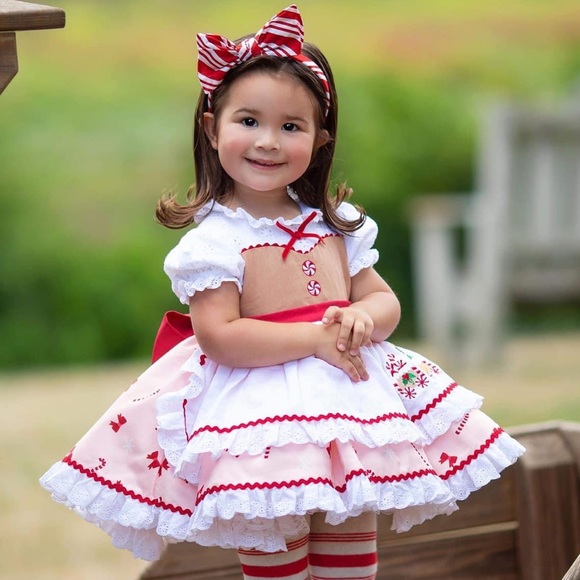 [4] and [6] Hummingbirds and Flowers Candyland Dress - Picture 1 of 4